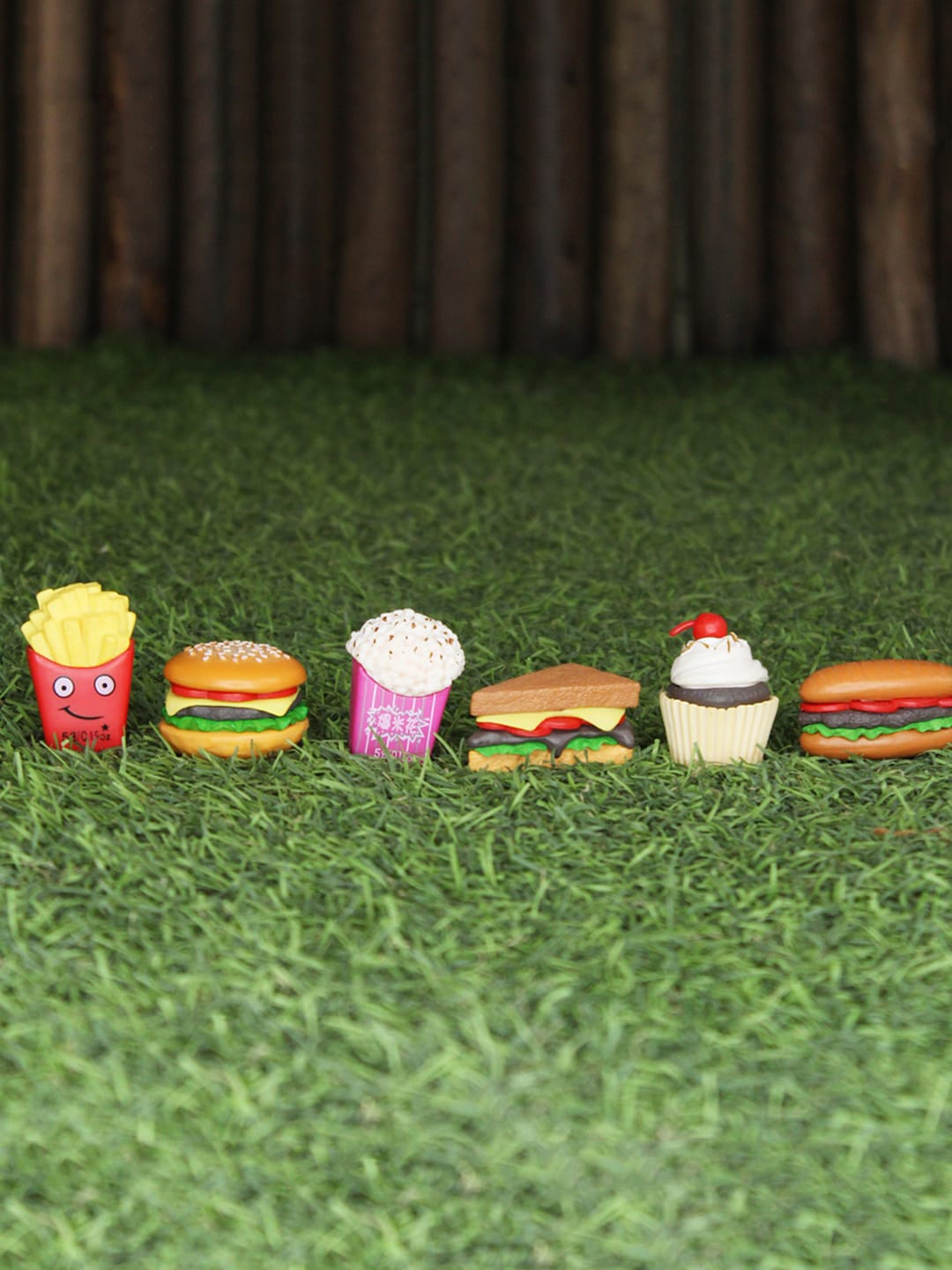 

Wonderland Set of 6 Fast Food Miniature Toys Garden Accessories, Brown