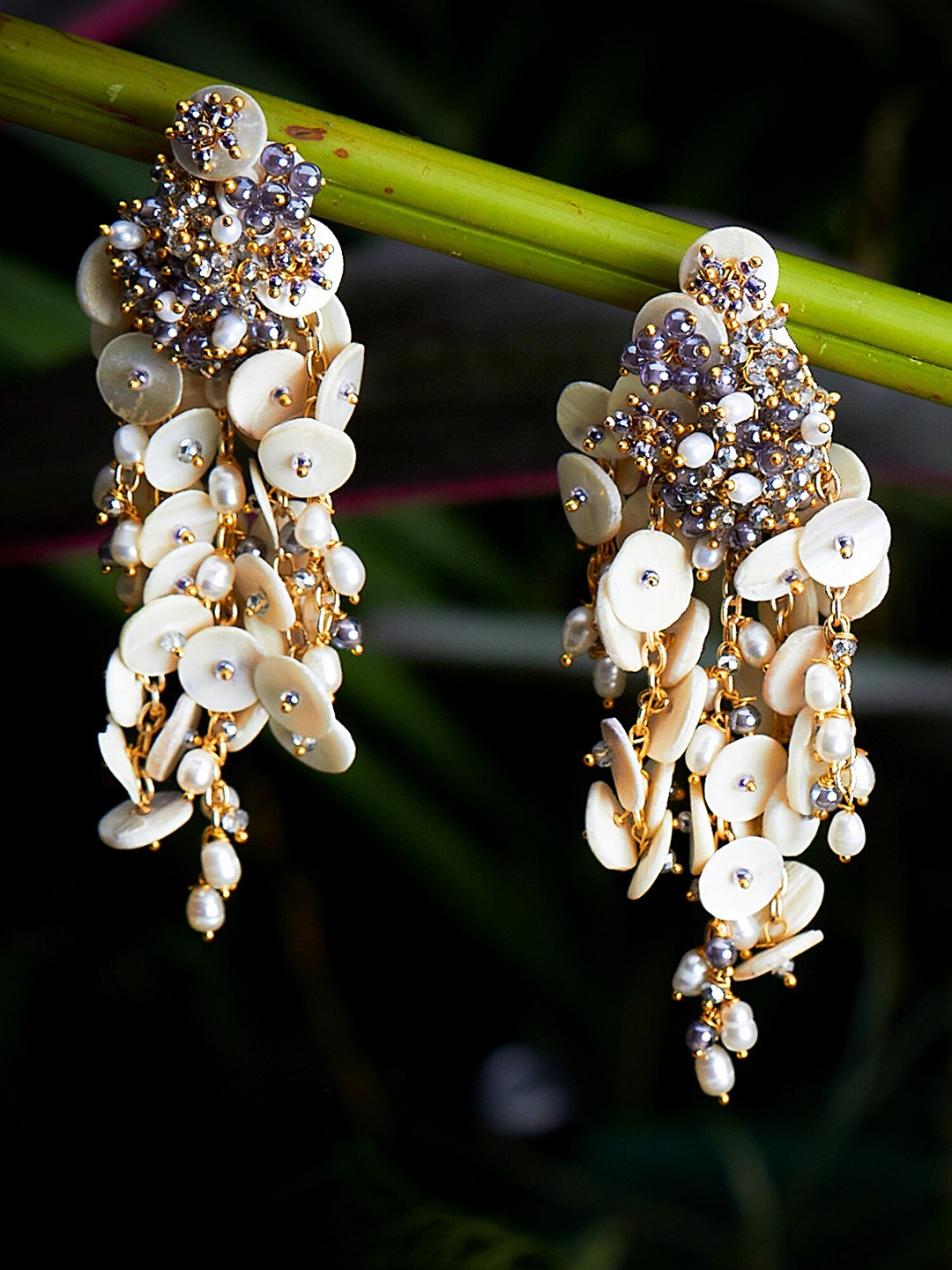 

D'oro White & Blue Handcrafted Drop Earrings