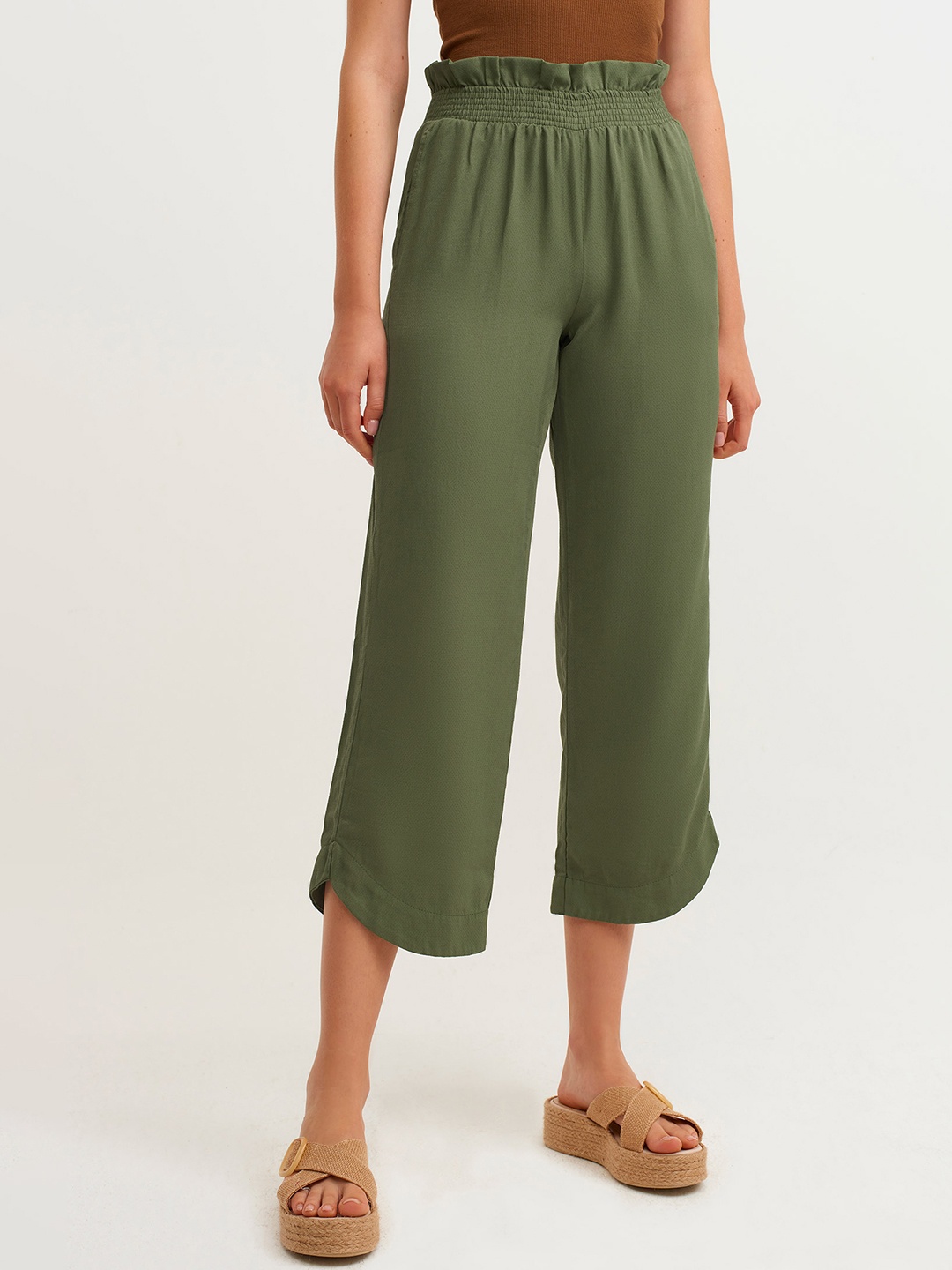 

OXXO Women Olive Green Textured Loose Fit High-Rise Ruffle Culottes Trousers