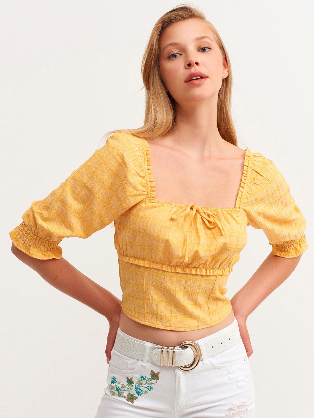 

OXXO Mustard Yellow Checked Smocked Crop Top