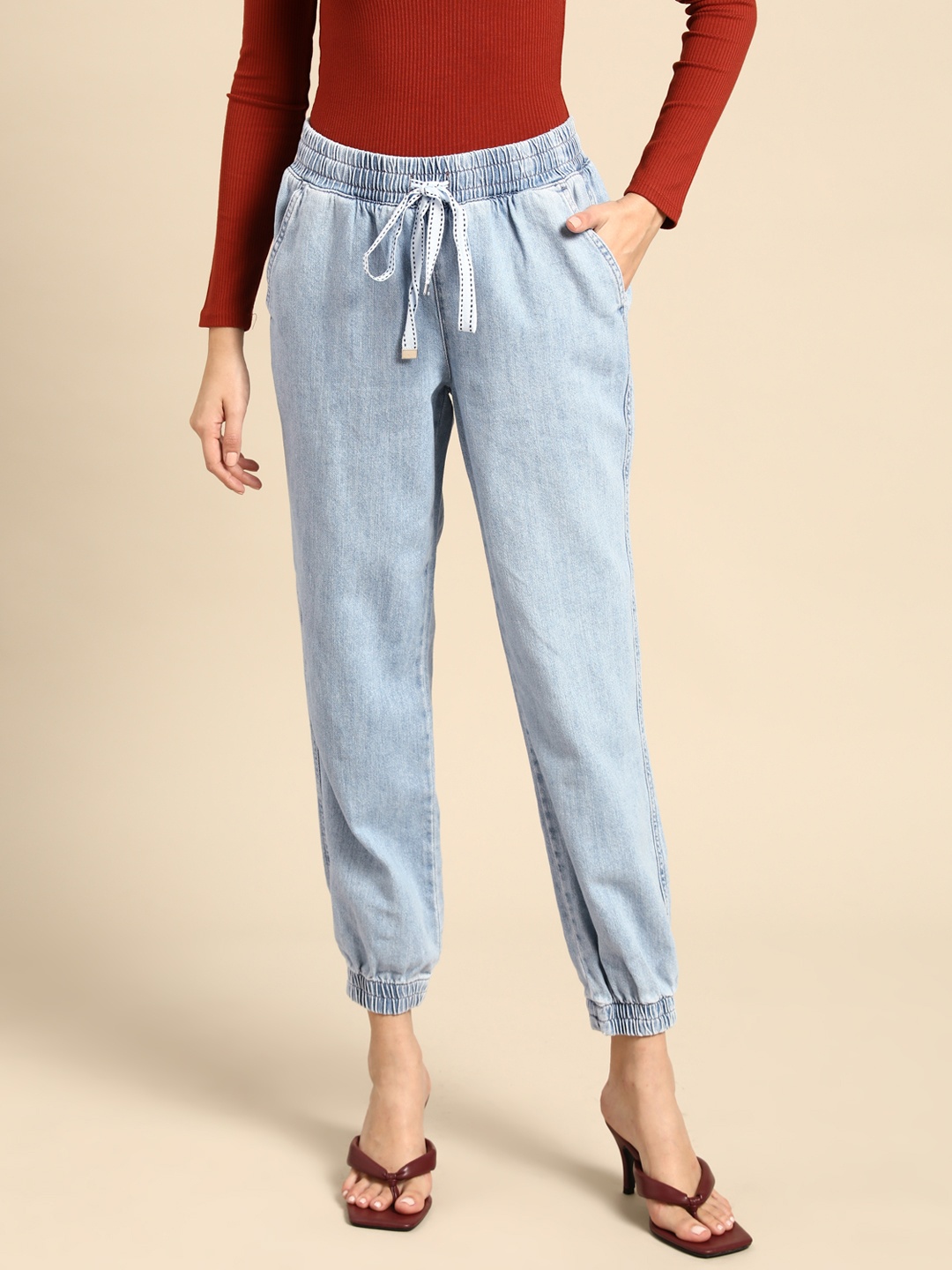 

OXXO Women Blue Denim Joggers