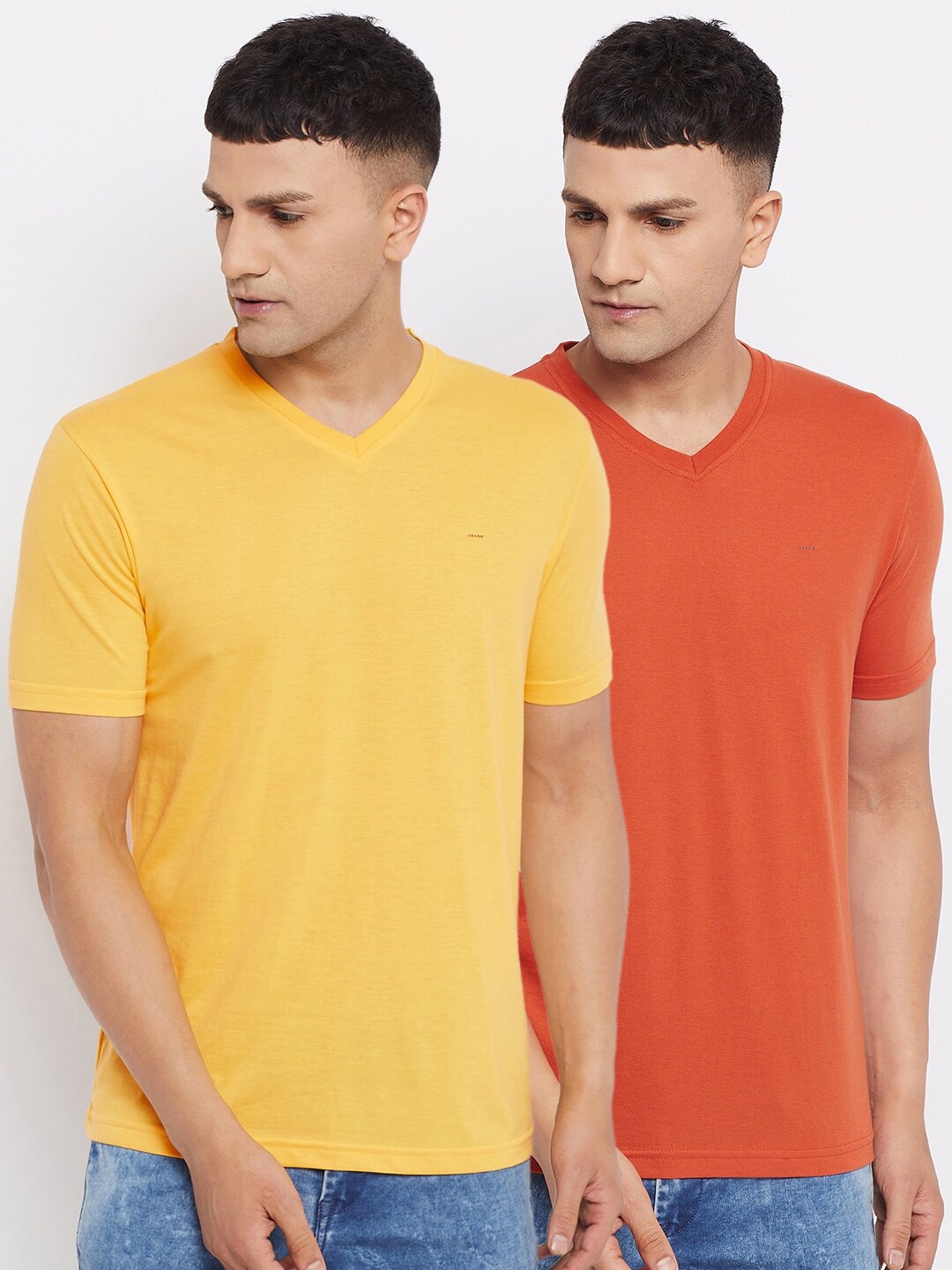 

Okane Men Rust & Yellow Solid Pack Of 2 V-Neck T-shirts