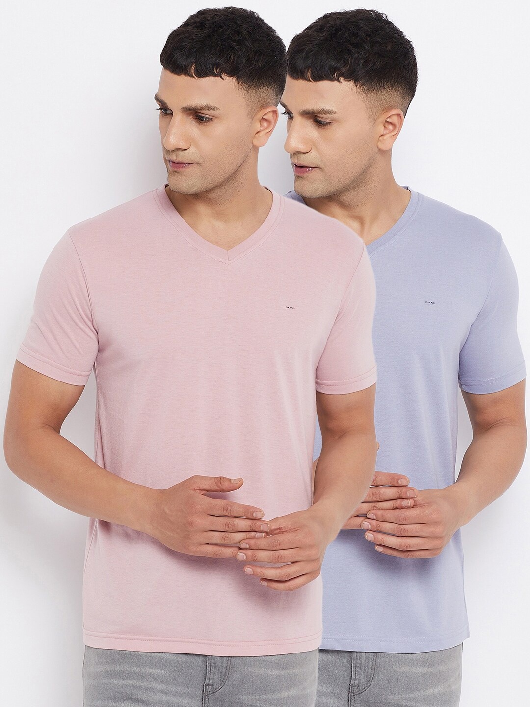 

Okane Men Set Of 2 Pink & Blue Solid V-Neck Cotton T-shirt