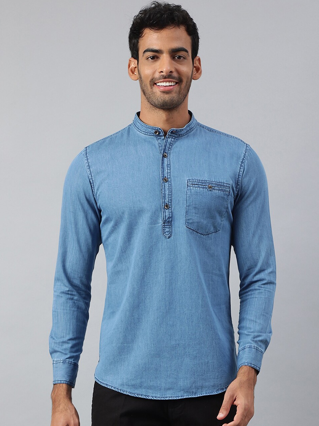 

MR BUTTON Men Blue Slim Fit Casual Shirt