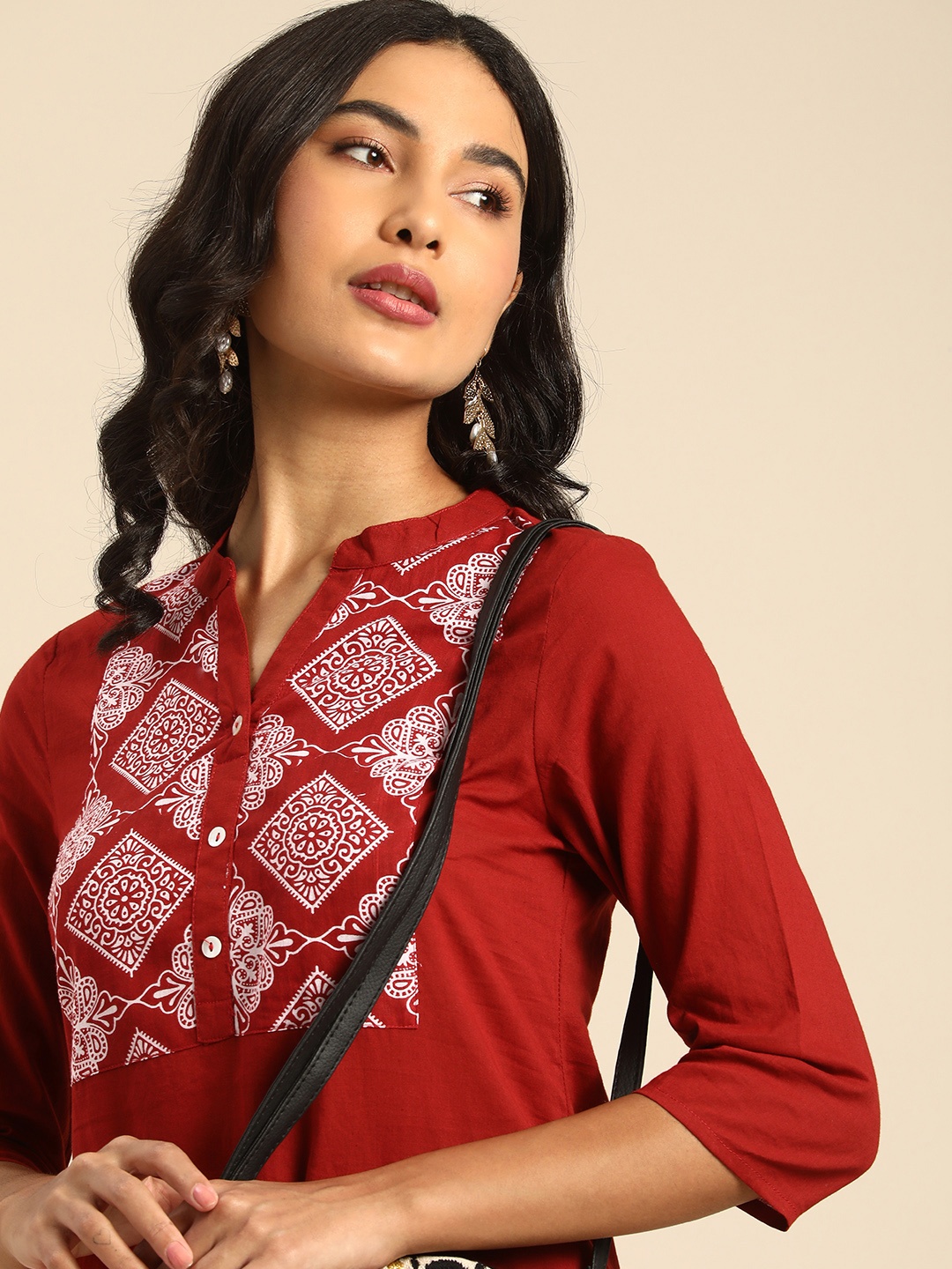 

all about you Women Red & White Ethnic Motifs Yoke Design Pure Cotton Kurta