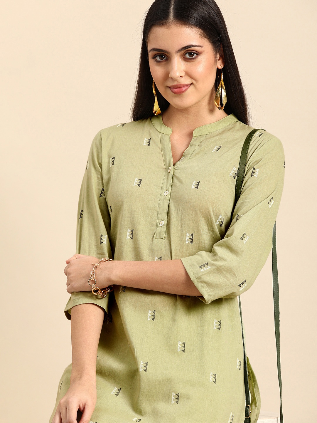 

all about you Women Green & White Ethnic Motifs Printed Kurta