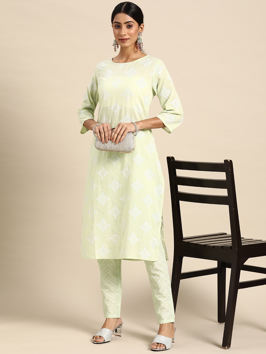 

all about you Women Green Ethnic Motifs Printed Pure Cotton Kurta with Trousers