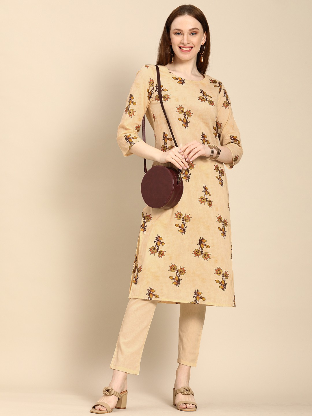 

all about you Women Beige Floral Printed Pure Cotton Kurta with Trousers