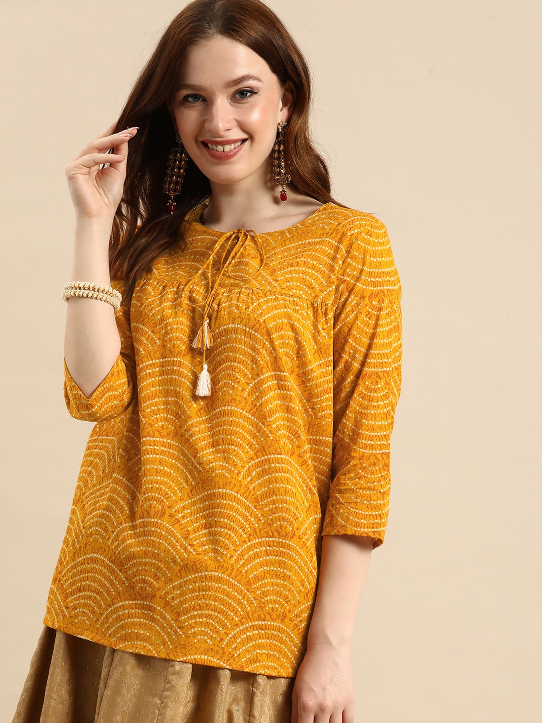 

all about you Women Yellow Striped Pure Cotton Short Kurti