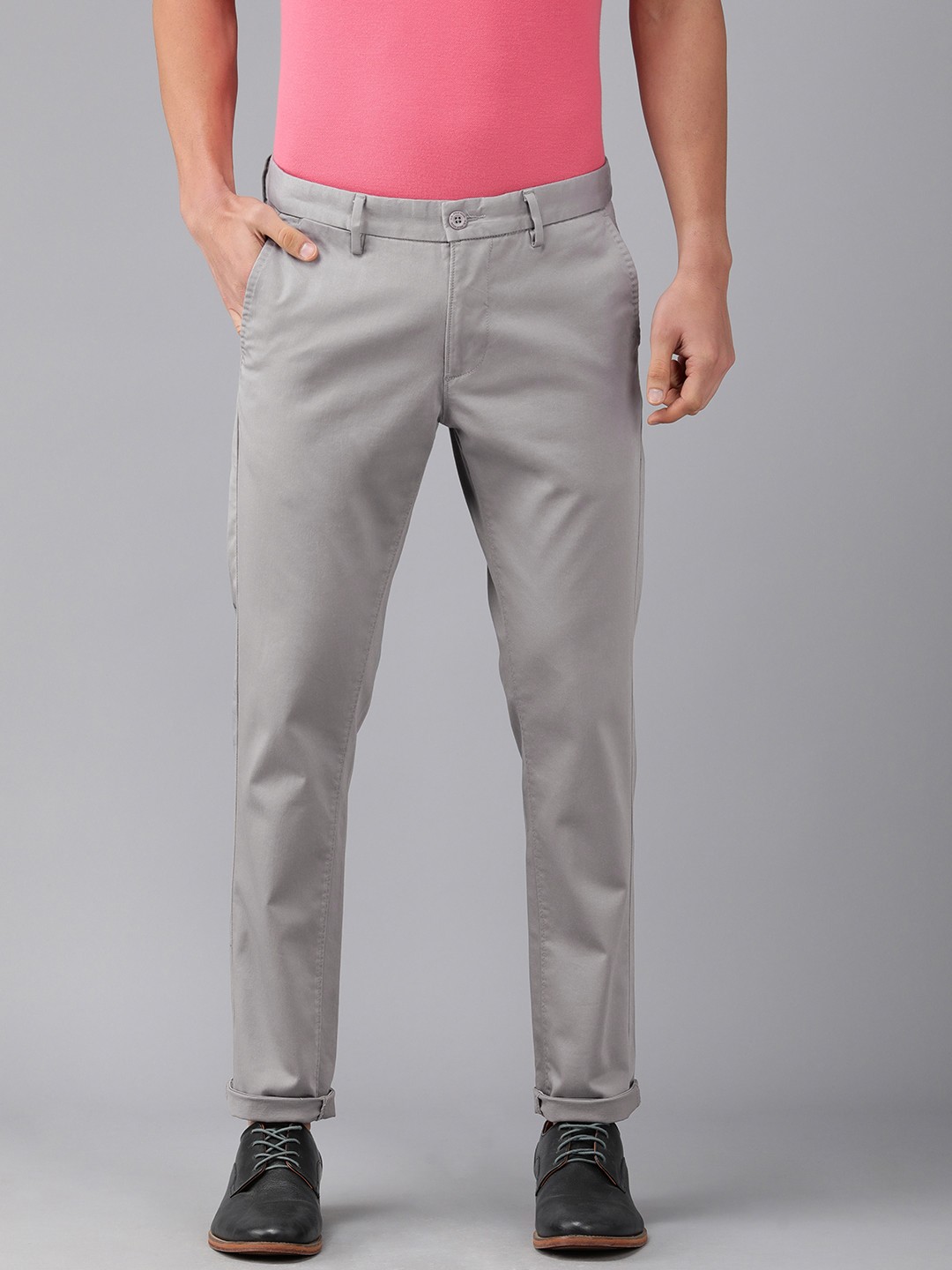 

U.S. Polo Assn. Men Grey Solid Denver Slim Fit Regular Trousers