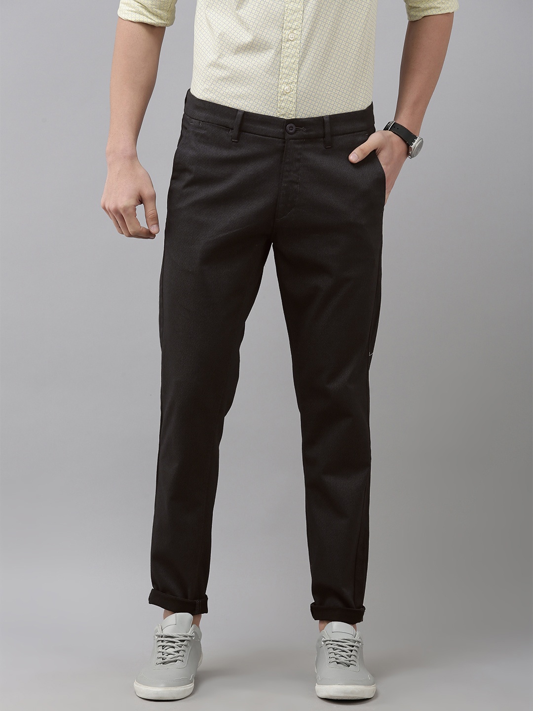 

U S Polo Assn Men Navy Blue Geometric Printed Mid-Rise Regular Trousers