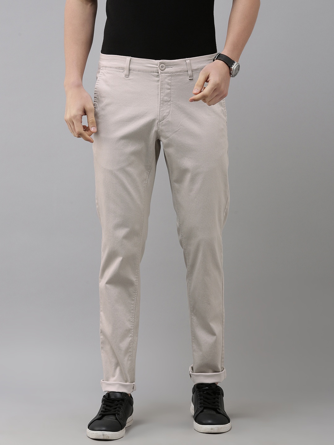 

U S Polo Assn Men Grey Geometric Printed Mid-Rise Regular Trousers