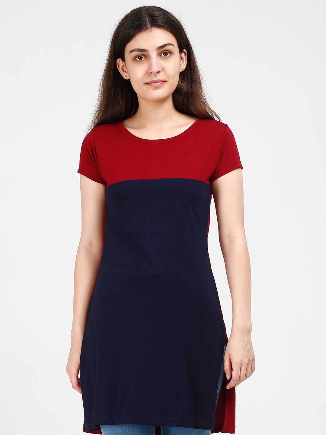 

Fleximaa Women Red & Navy Blue Colourblocked Pure Cotton Longline Top