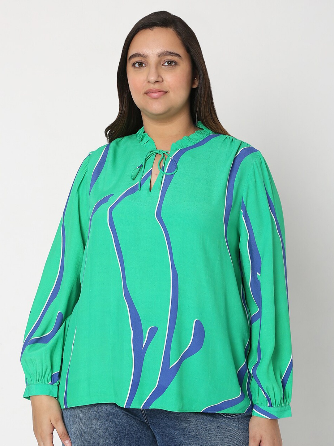 

VERO MODA CURVE Plus Size Green Print Rayon Top