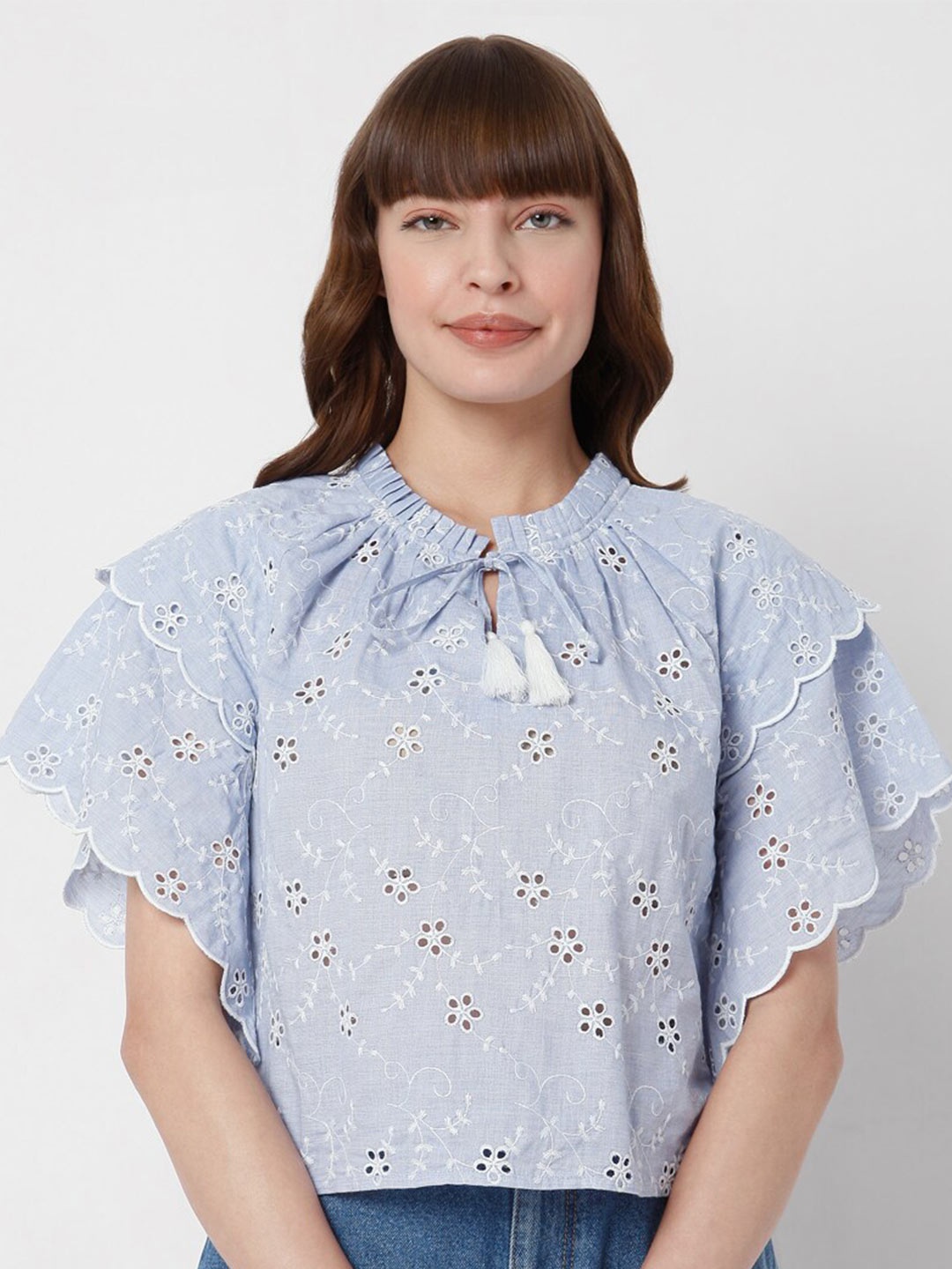 

Vero Moda Blue Tie up Neck Cap Sleeves Embroidered Top