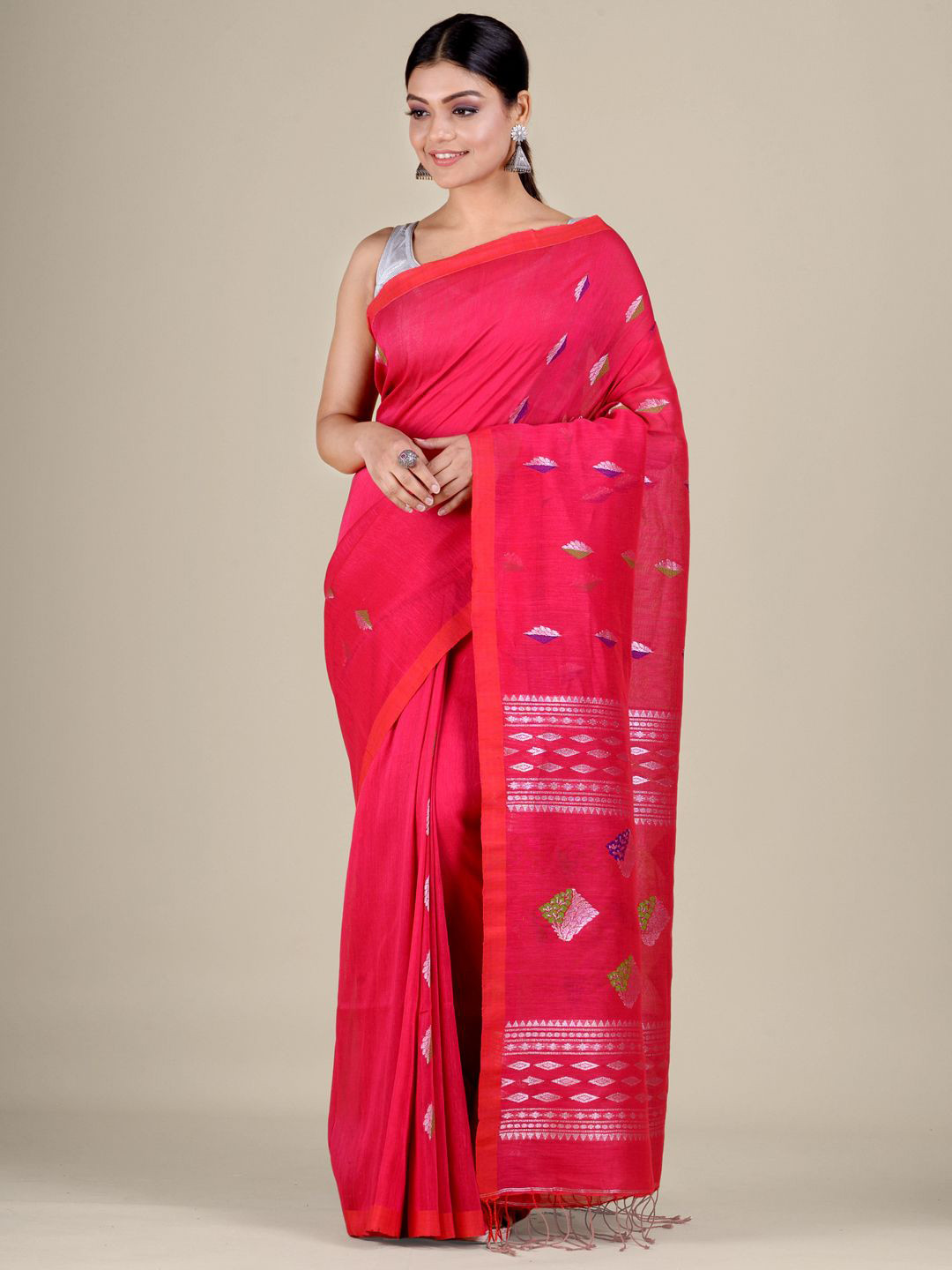 

Mitera Fuchsia & Silver-Toned Woven Design Pure Linen Heavy Work Saree
