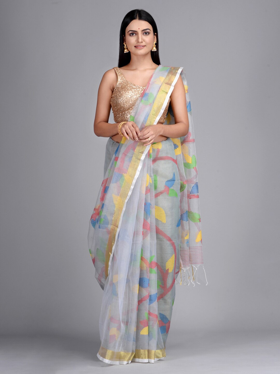 

Mitera Grey & Green Floral Zari Pure Jamdani Silk Heavy Work Saree