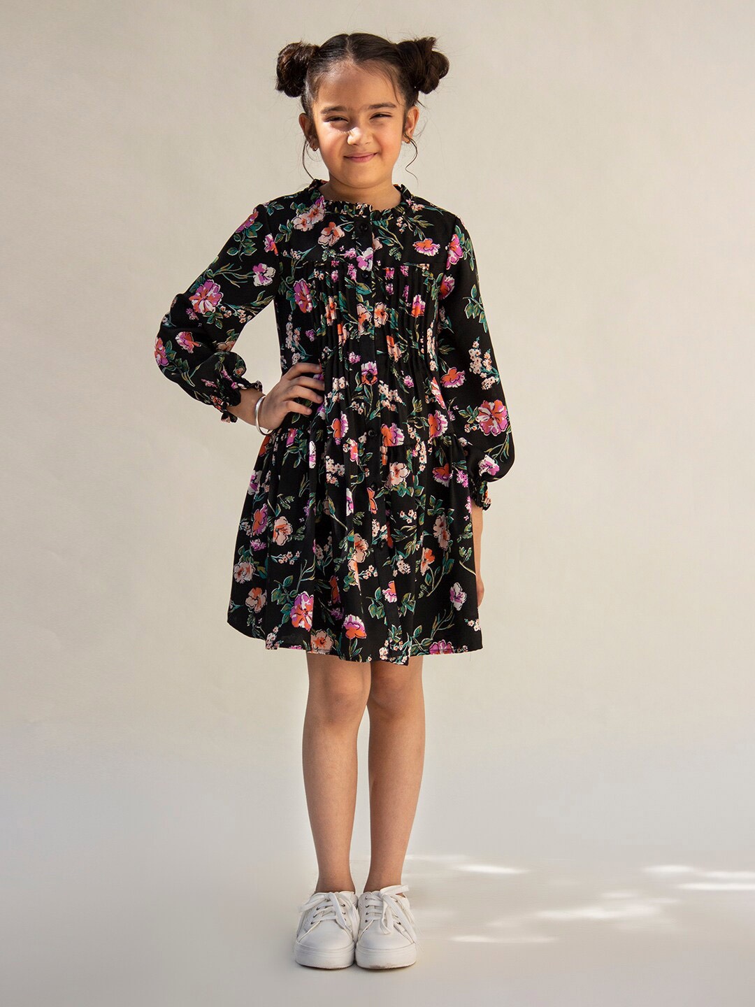 

Jungleebilli Black & Pink Floral Tie-Up Neck Georgette Dress