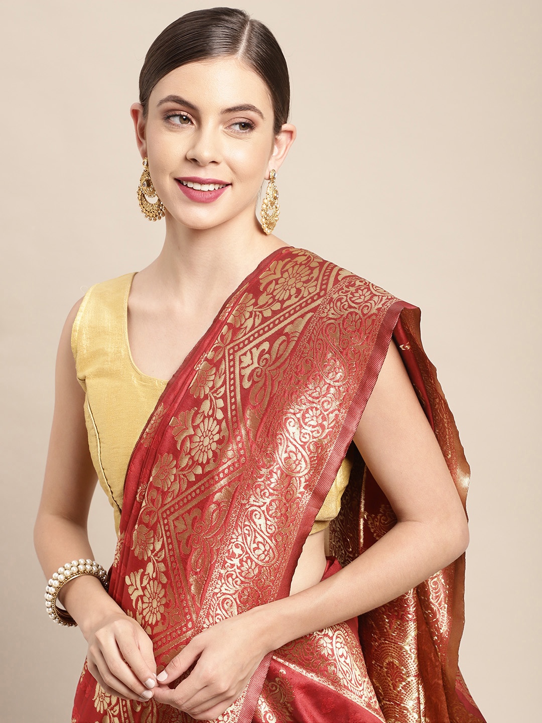 

Leeza Store Red & Gold-Toned Woven Design Silk Blend Banarasi Saree