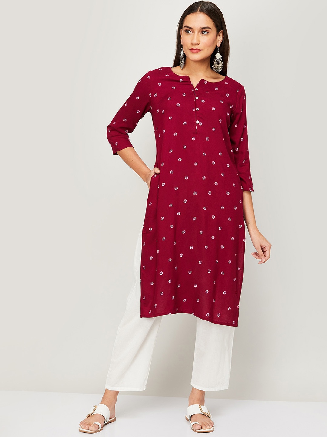 

Melange by Lifestyle Women Fuchsia & White Geometric Printed Kurta