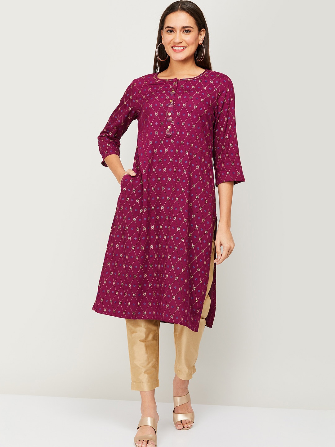 

Melange by Lifestyle Women Pink Geometric Thread Work Straight Kurta