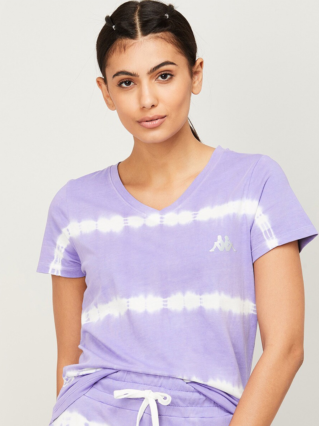 

Kappa Women Lavender & White Tie and Dye V-Neck Sports T-shirt