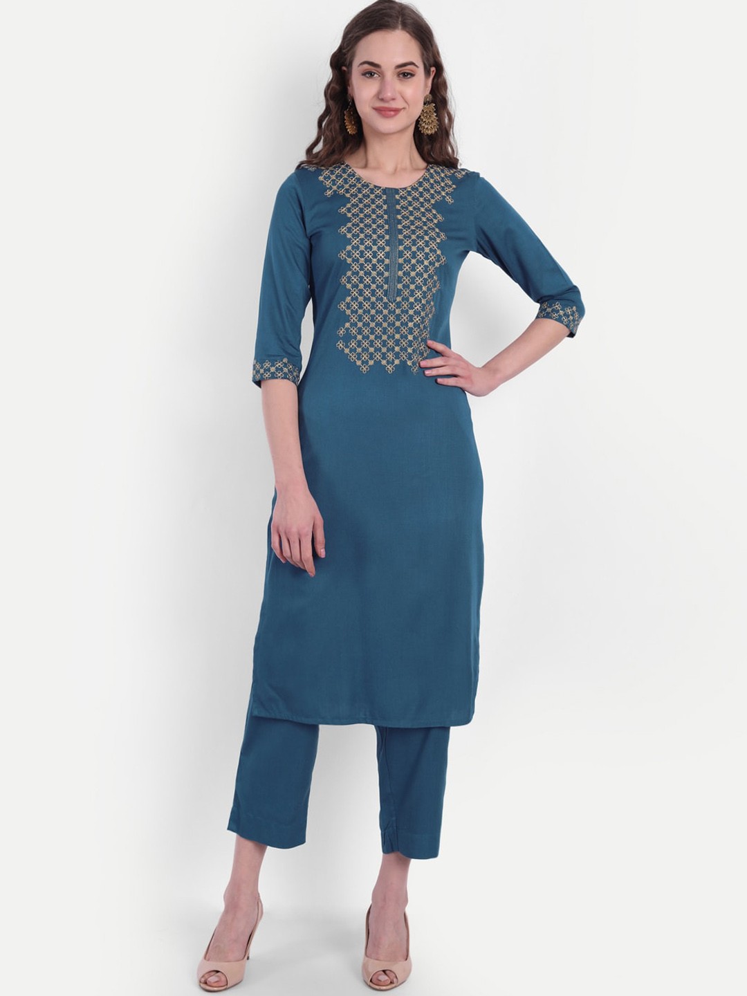 

SUTI Women Blue Zari Embroidered Kurta with Trousers