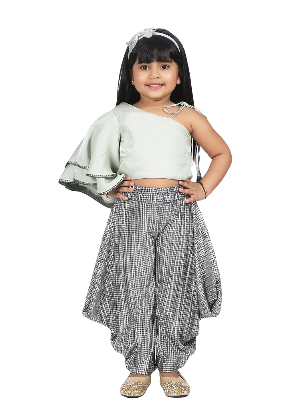 

TIC TAC TOE Girls Green & Silver-Toned Top with Dhoti Pants