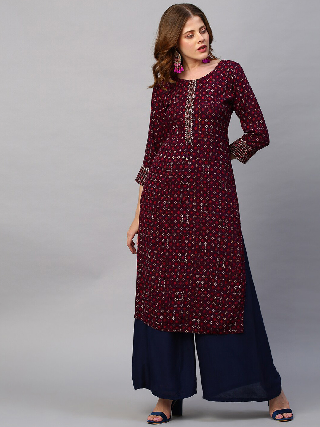 

FASHOR Women Maroon & White Bandhani Printed Thread Work Kurta