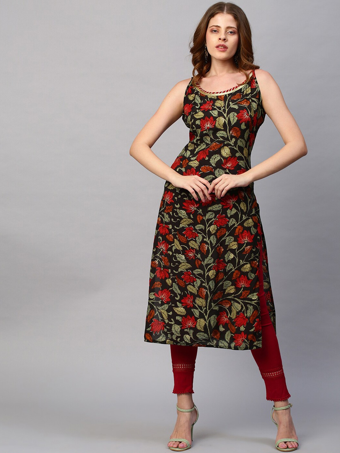 

FASHOR Women Green & Black Floral Printed Kurta