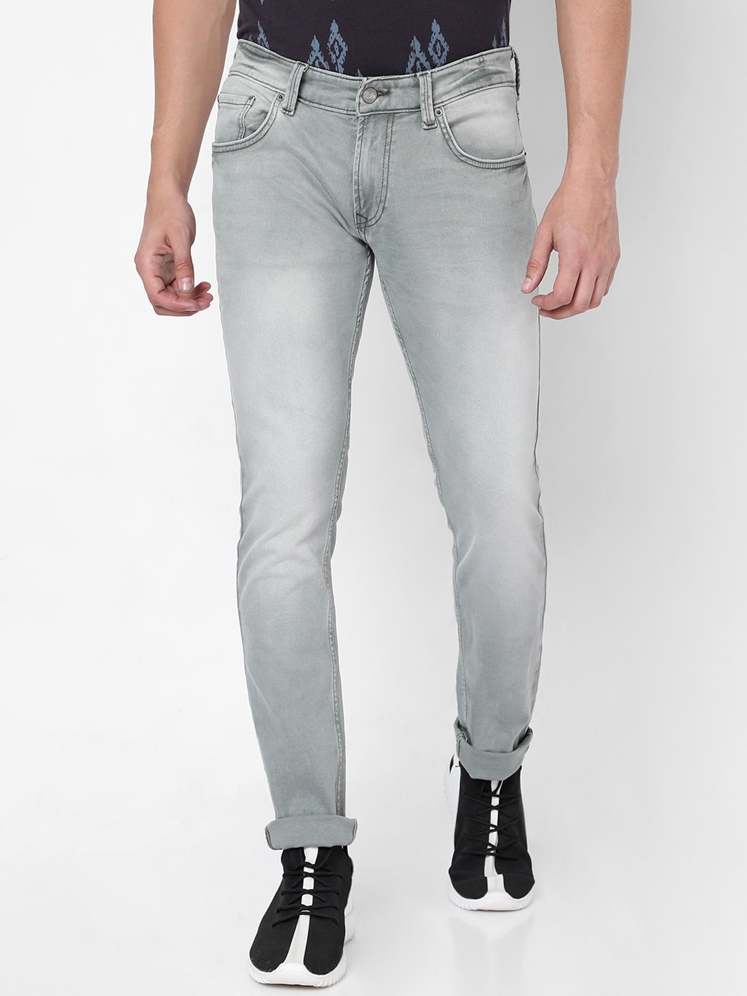 

SPYKAR Men Grey Slim Fit Low-Rise Heavy Fade Cotton Jeans