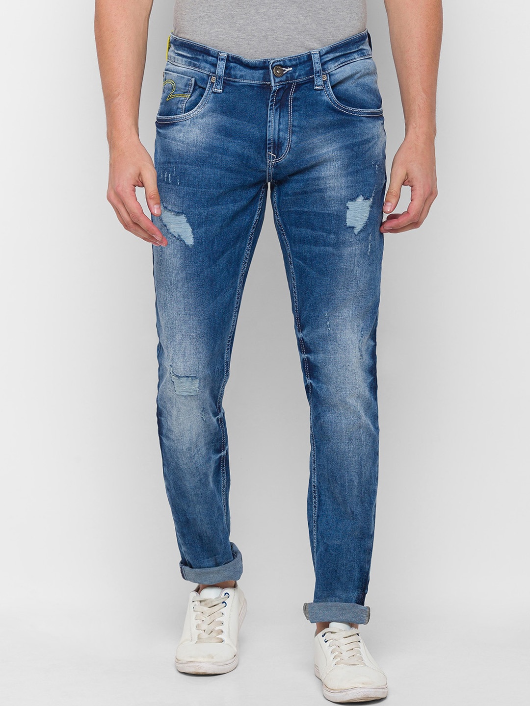 

SPYKAR Men Blue Slim Fit Low Distress Heavy Fade Jeans