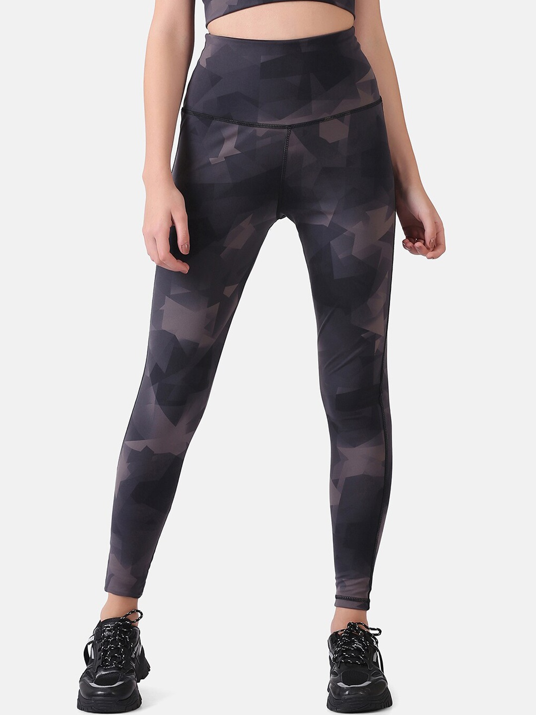 

Aesthetic Bodies Women Grey Printed High-Rise Tights