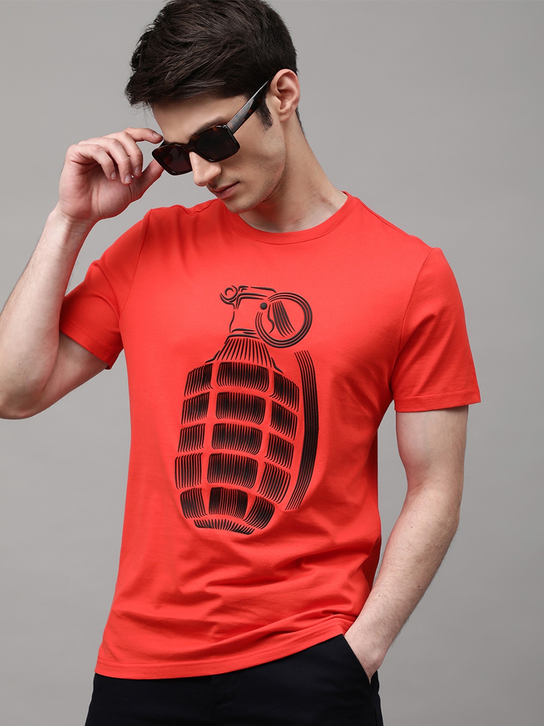 

Antony Morato Men Orange Printed Cotton Slim Fit T-shirt