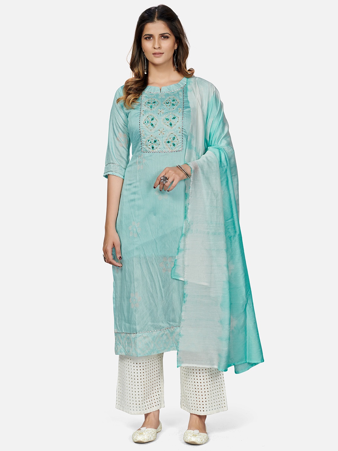 

Vbuyz Women Turquoise Blue & canal blue Chanderi Silk Kurta