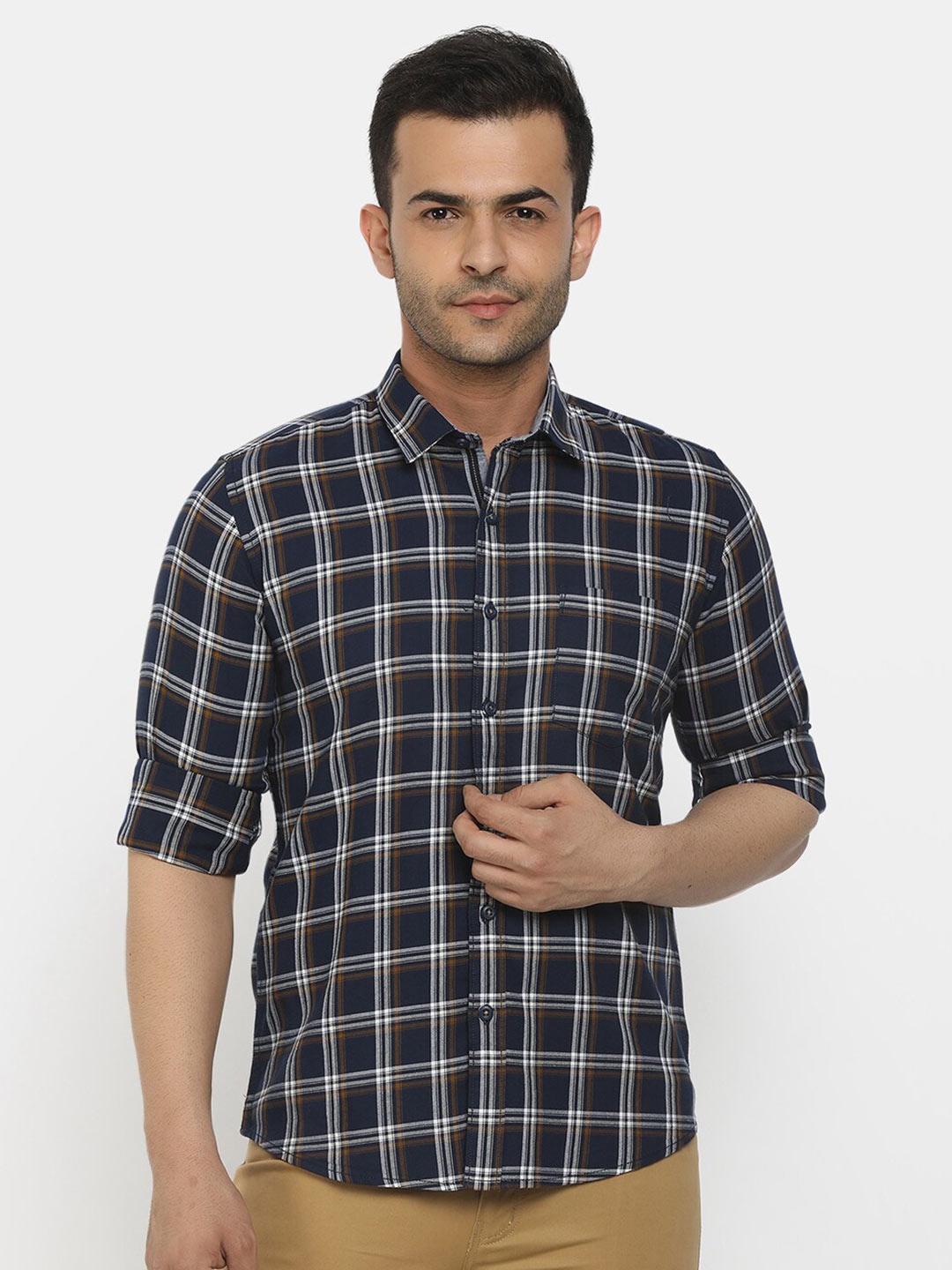 

V-Mart Men Navy Blue & White Standard Tartan Checked Casual Shirt