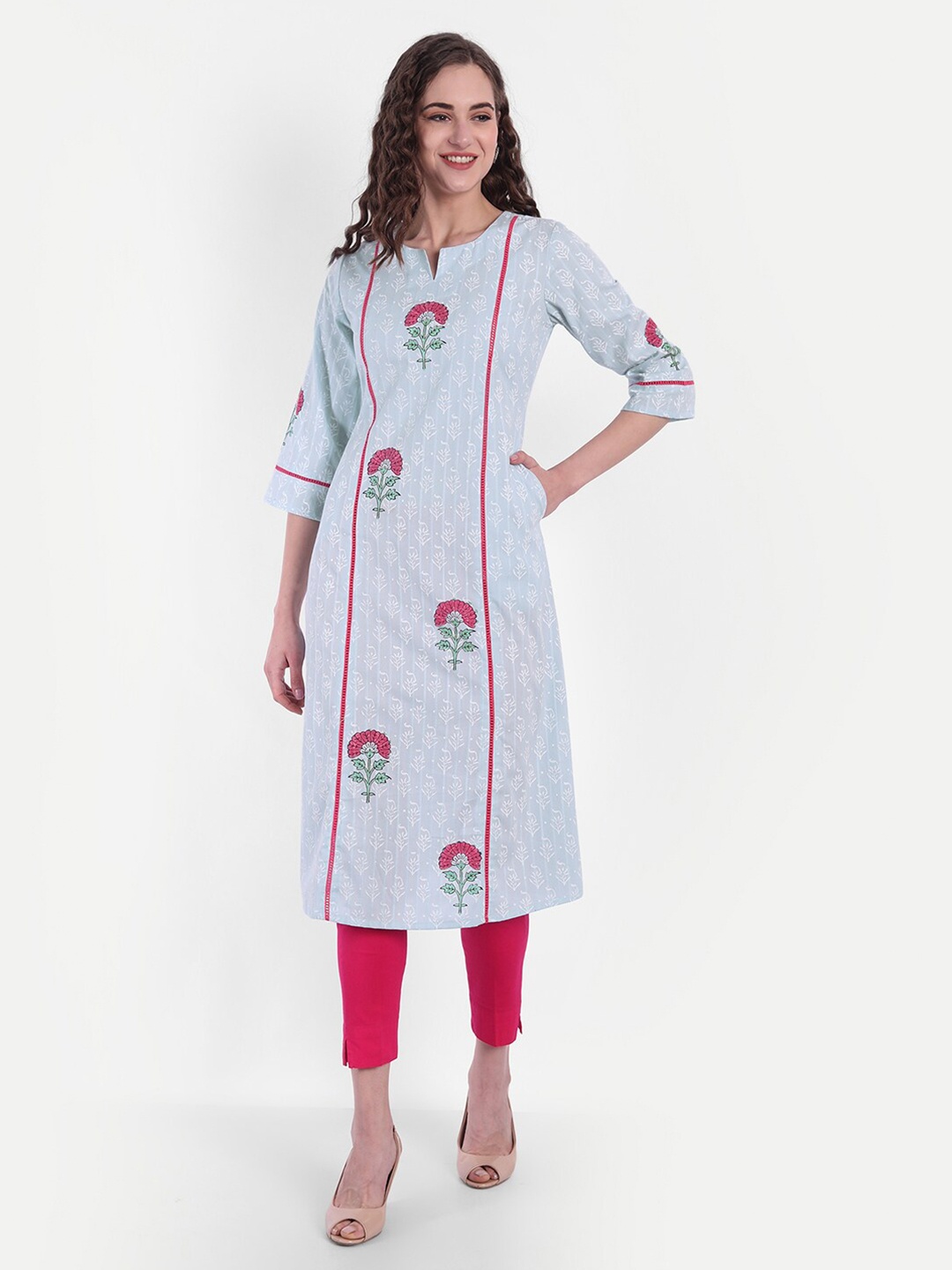 

SUTI Women Blue Floral Printed Floral Kurta