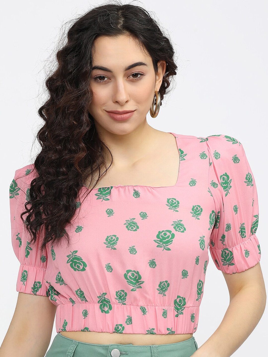 

Tokyo Talkies Women Pink Floral Printed Blouson Crop Top