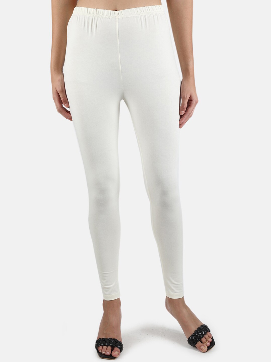 

Monte Carlo Women Off White Solid Churidar-Length Leggings