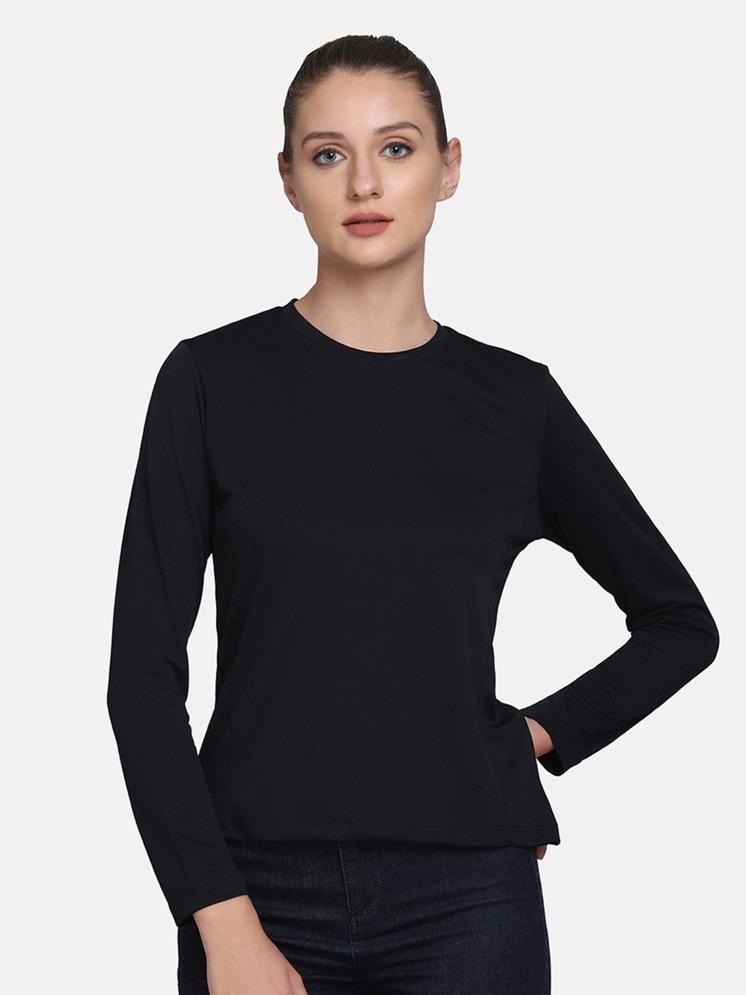 

PERFKT-U Women Black Solid Antimicrobial T-shirt