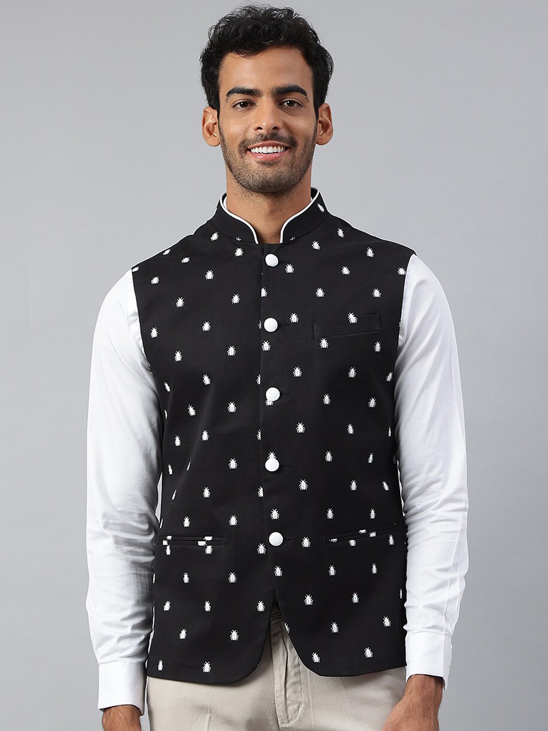 

MR BUTTON Men Black & White Printed Woven Nehru Jacket