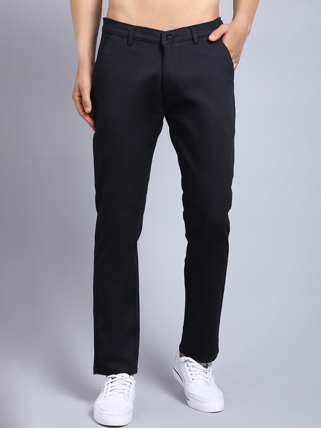 

Rodamo Men Black Textured Slim Fit Trousers