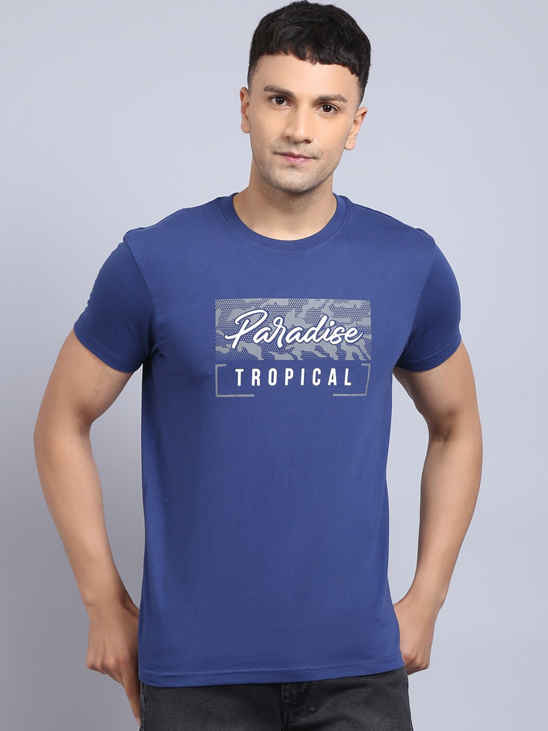 

Rodamo Men Blue & White Typography Printed Slim Fit Cotton T-shirt