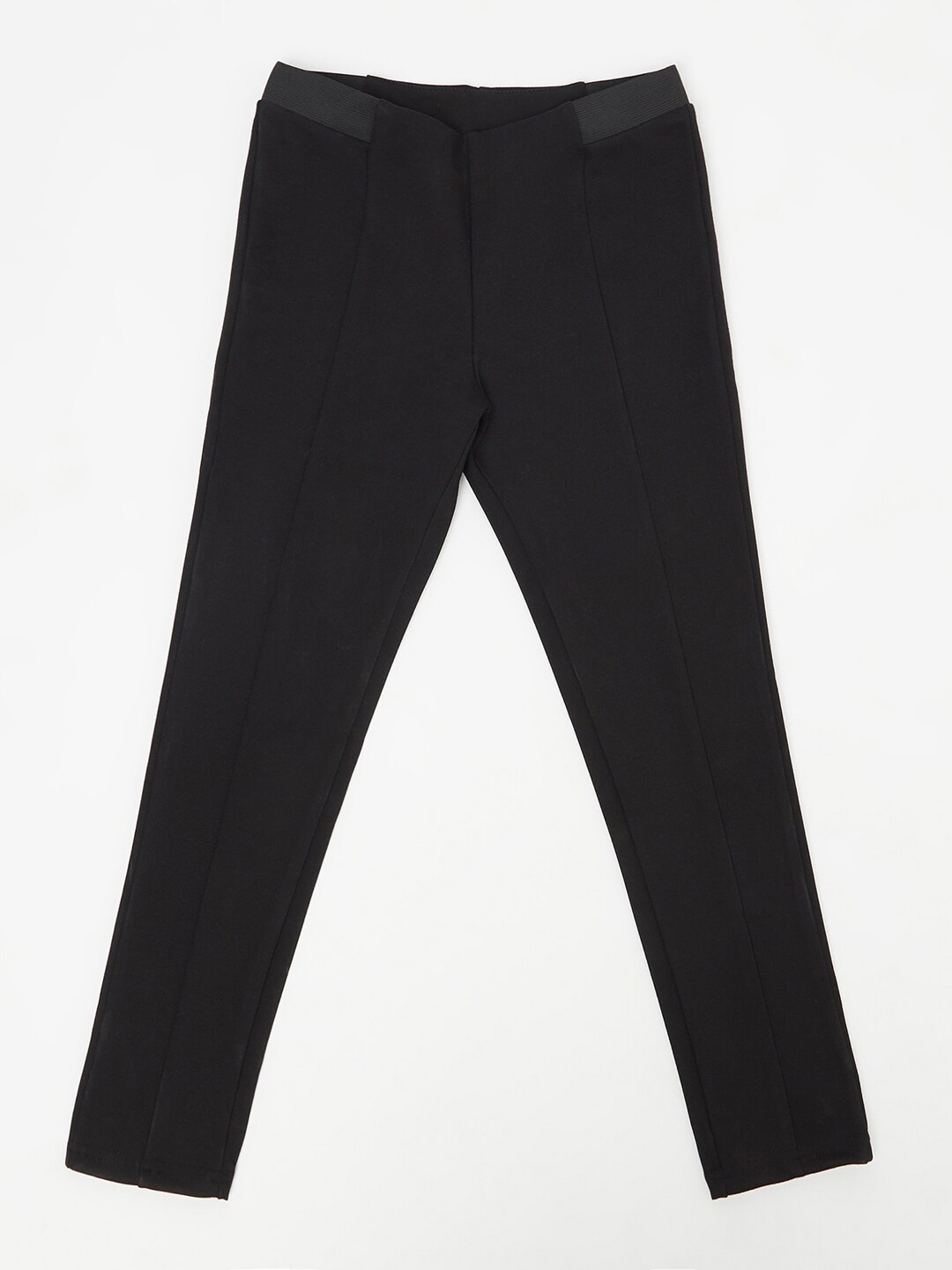 

Cantabil Girls Solid Black Jeggings