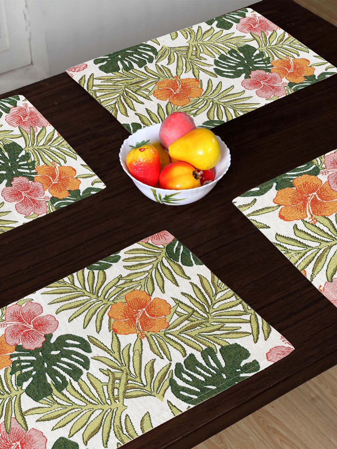 

AVI Living Set Of 4 Green & White Jacquard Woven Table Placemats