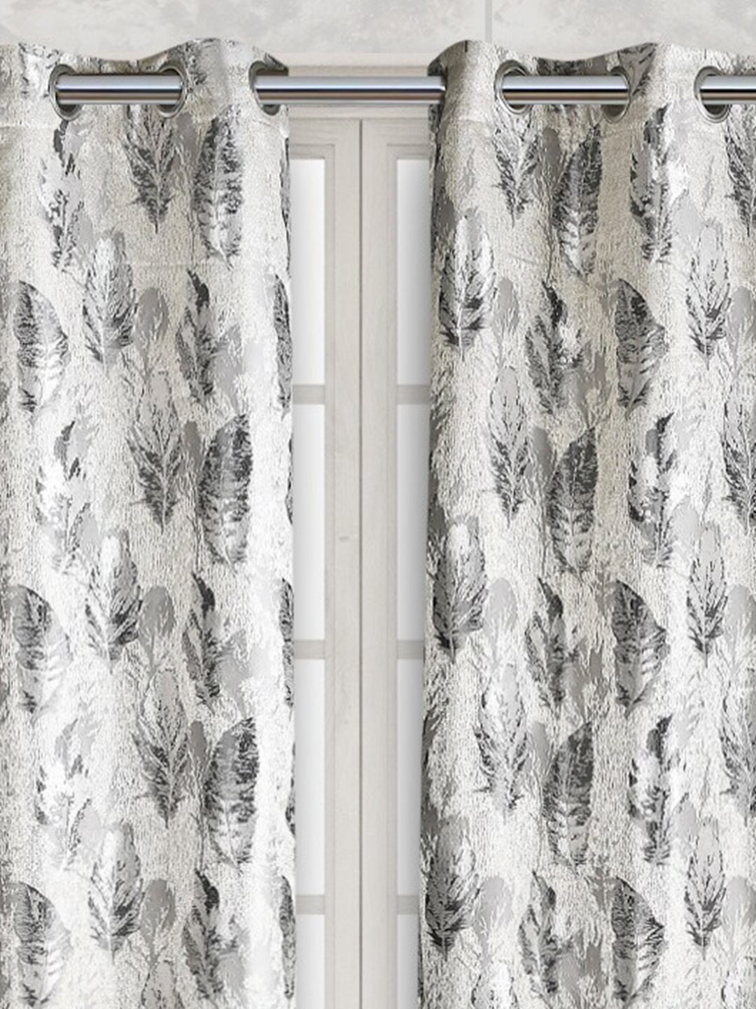 

Fresh From Loom Grey & White Set of 2 Room Darkening Window Curtain
