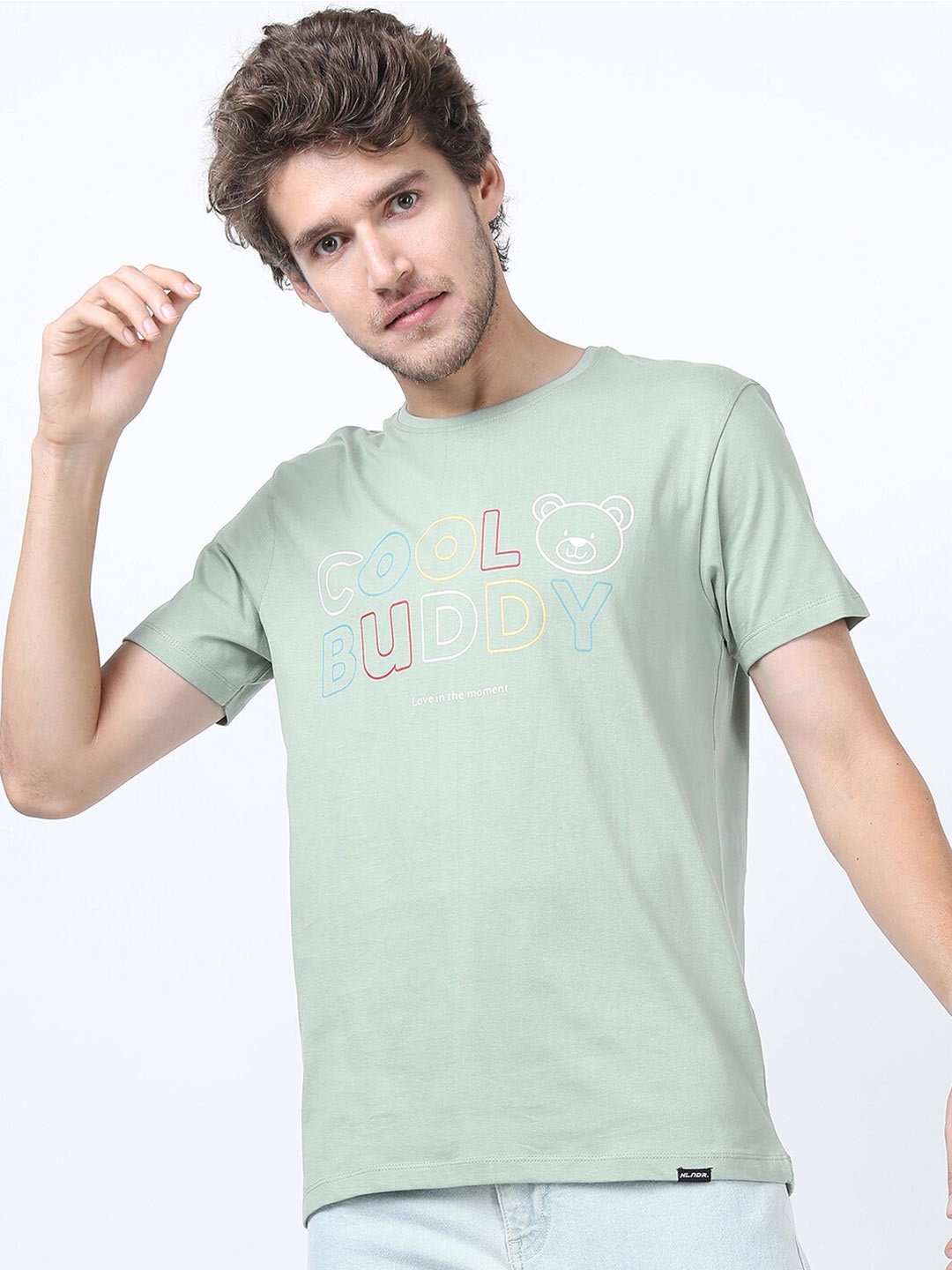 

HIGHLANDER Men Green Typography Printed Slim Fit Cotton T-shirt