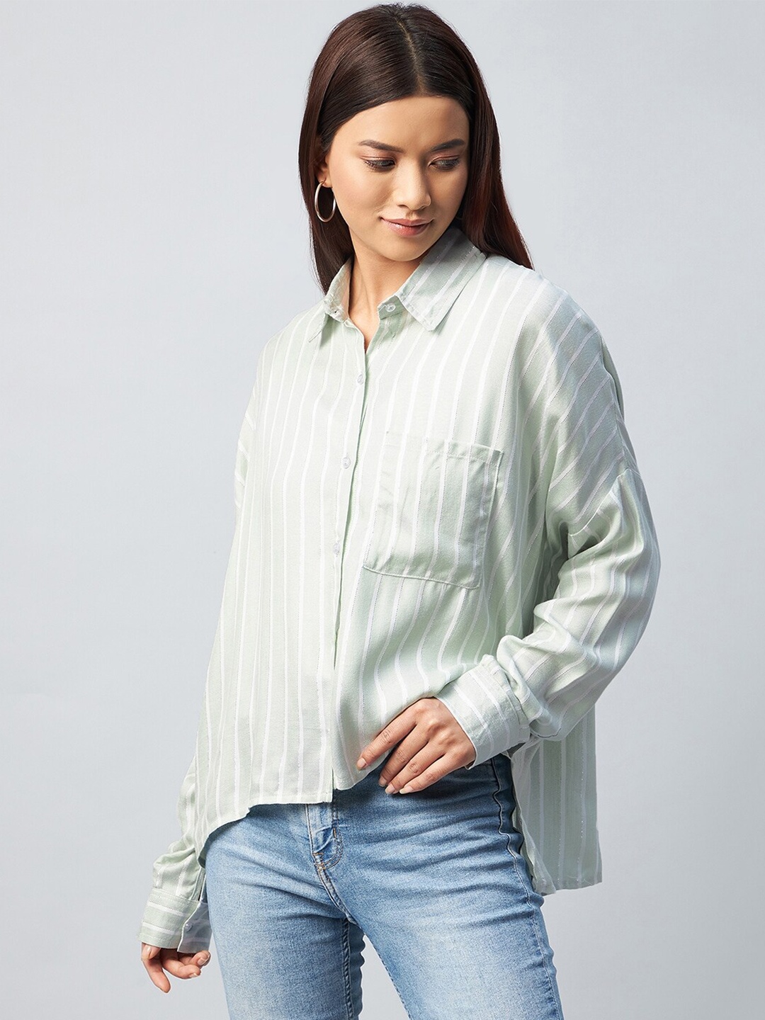 

CHIMPAAANZEE Women Green & White Relaxed Boxy Striped Casual Shirt