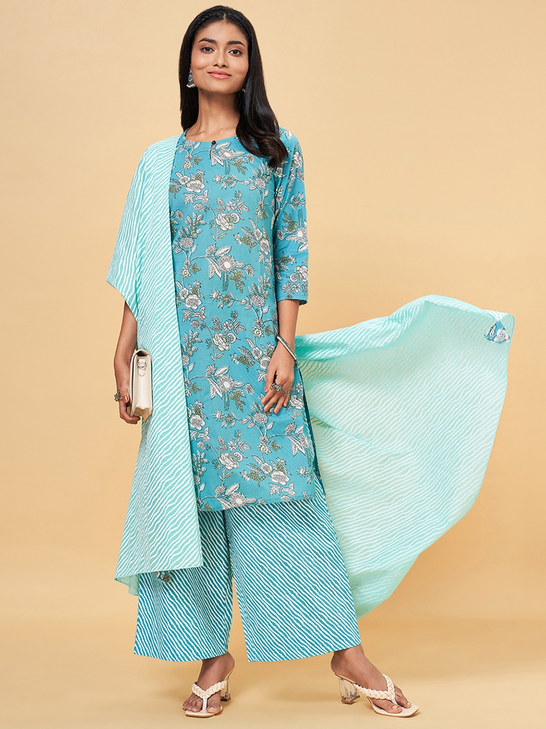 

RANGMANCH BY PANTALOONS Women Turquoise Blue Floral Printed Pure Cotton Kurta With Palazzos & Dupatta