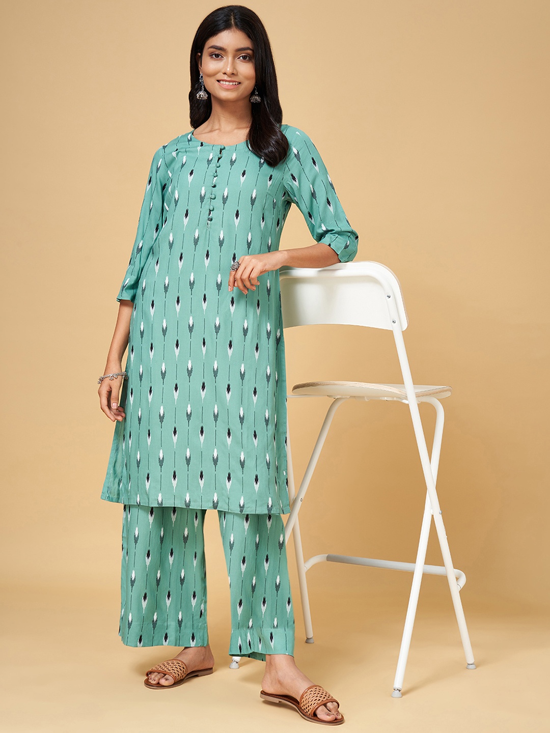 

RANGMANCH BY PANTALOONS Women Green & White Printed Kurta with Palazzos